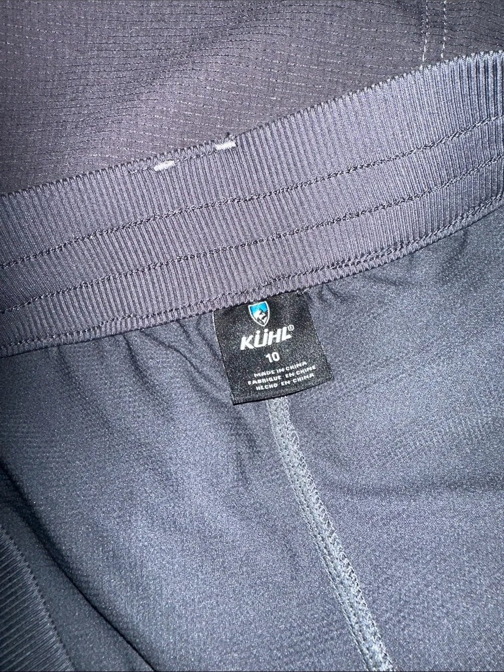 Kuhl sleek black